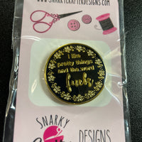 I like pretty things Needle Minder