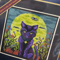 Autumn Series - Spooky Cat Mill Hill Kit