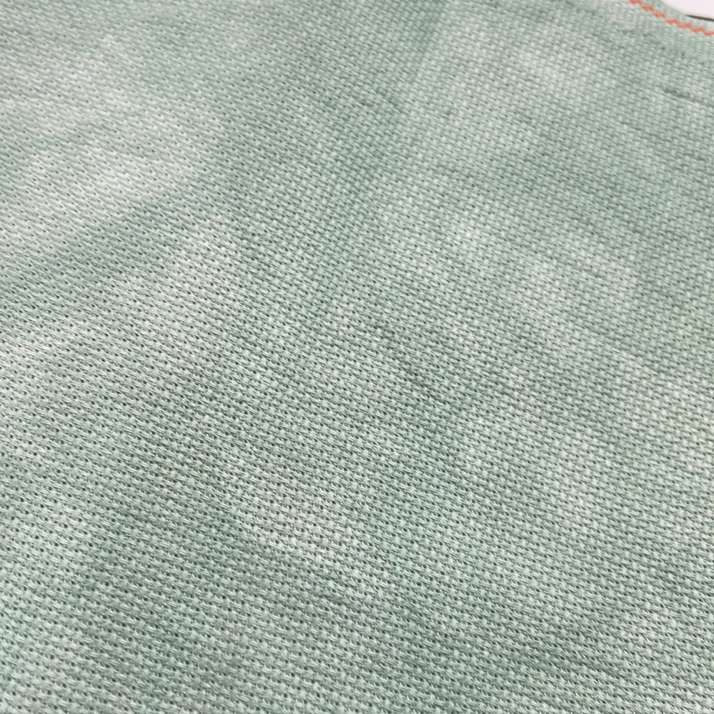 16 Count Smudge Aida